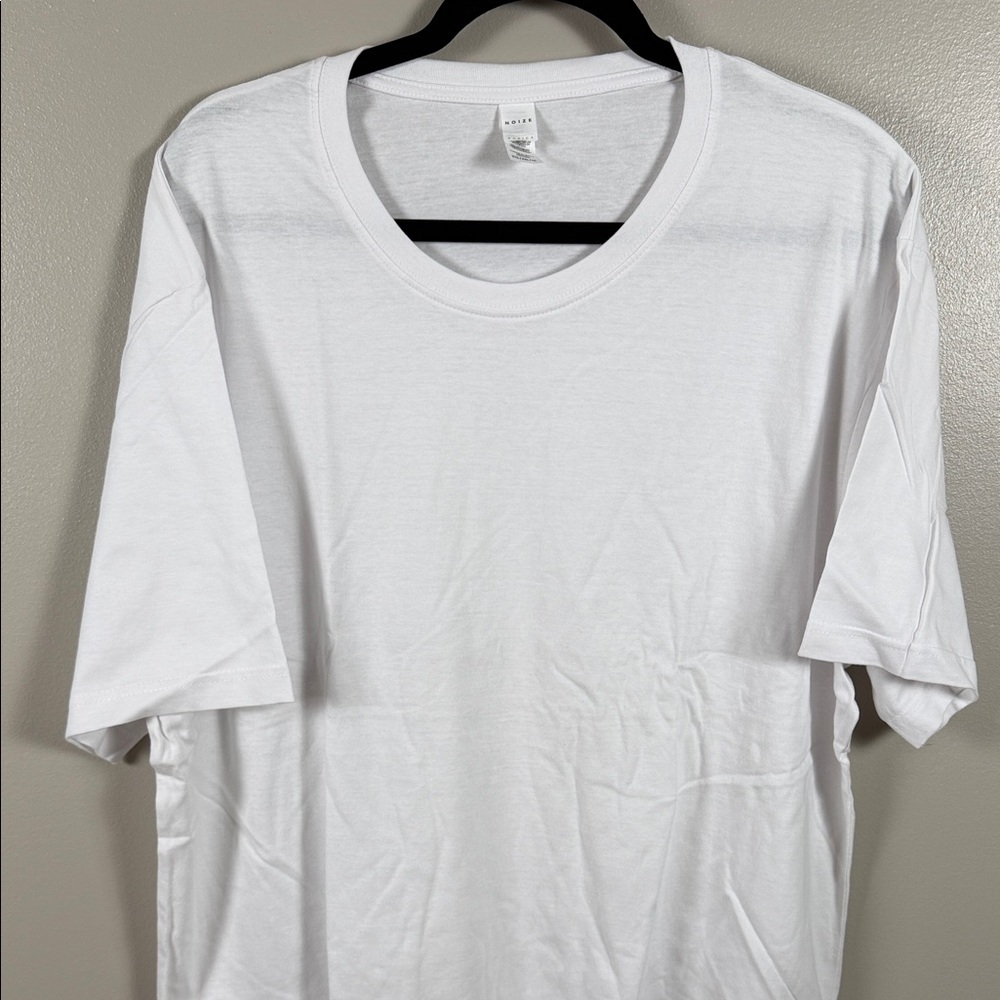 Noize Basics White Crewneck Tee - XXL Tag View